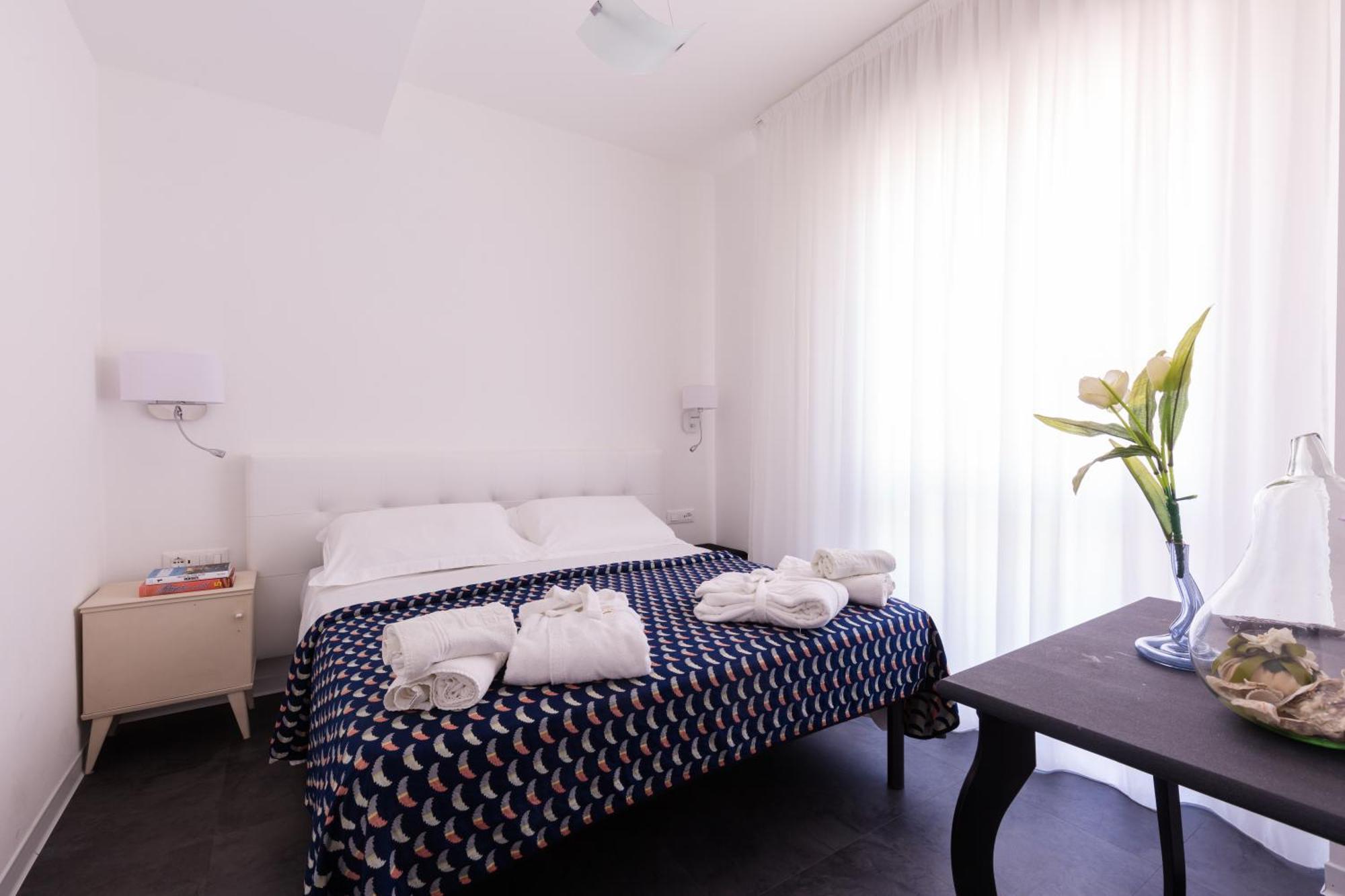 Junior Suite,371138641:JPEG